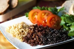 Naturaplaza Quinoa Zwart Heel Biologisch New